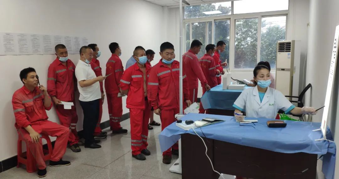 關(guān)愛(ài)職工 化機(jī)公司開(kāi)展職業(yè)健康體檢(圖3) 圖片