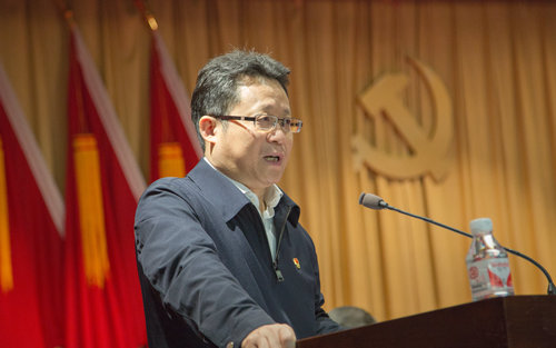 宜化集團召開2019年慶祝“五一”國際勞動節(jié)暨表彰大會(圖12) 宜化集團召開2019年慶祝“五一”國際勞動節(jié)暨表彰大會(圖12)