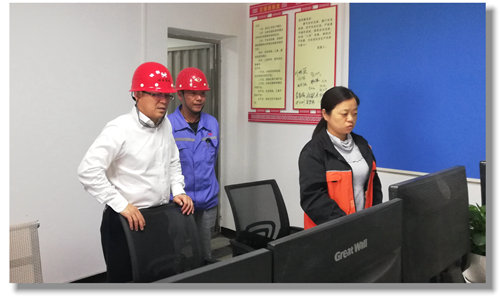 王大真到松滋肥業、股份公司一線調研(圖1) 王大真到松滋肥業、股份公司一線調研(圖1)