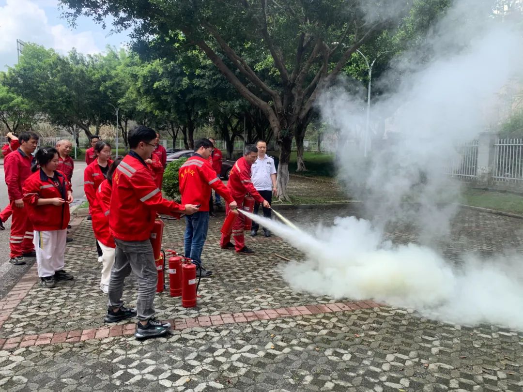 開展消防安全培訓,防患于未然(圖2) 開展消防安全培訓,防患于未然(圖2)
