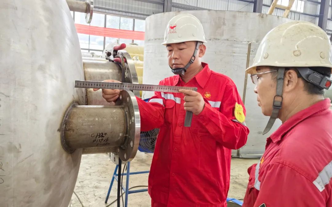 【宜化榜樣】化機公司杜國圣:加強班組管理,用實干詮釋擔當(圖5) 【宜化榜樣】化機公司杜國圣:加強班組管理,用實干詮釋擔當(圖5)