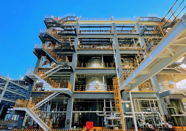 內蒙宜化SG-3型聚氯乙烯樹脂成功下線(圖1) 內蒙宜化SG-3型聚氯乙烯樹脂成功下線(圖1)