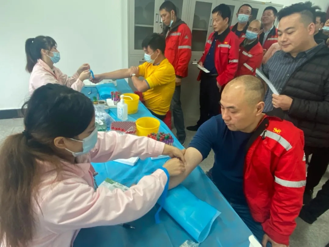 宜化化機:關愛職工健康 開展職業健康體檢(圖3) 宜化化機:關愛職工健康 開展職業健康體檢(圖3)