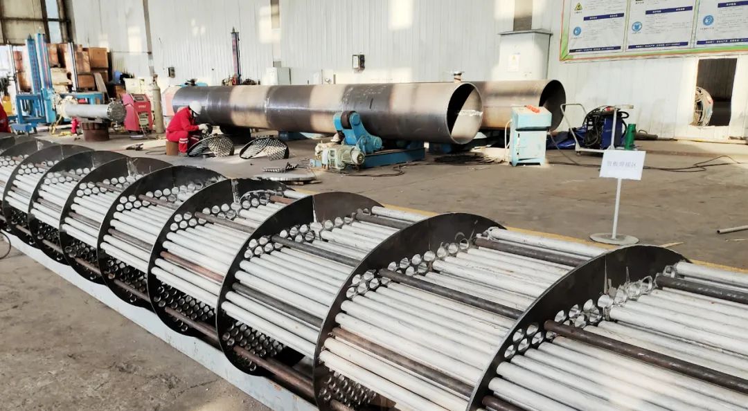 祝賀!化機公司首批新一代換熱器產品成功交付(圖1) 無中心管連續螺旋折流板換熱器